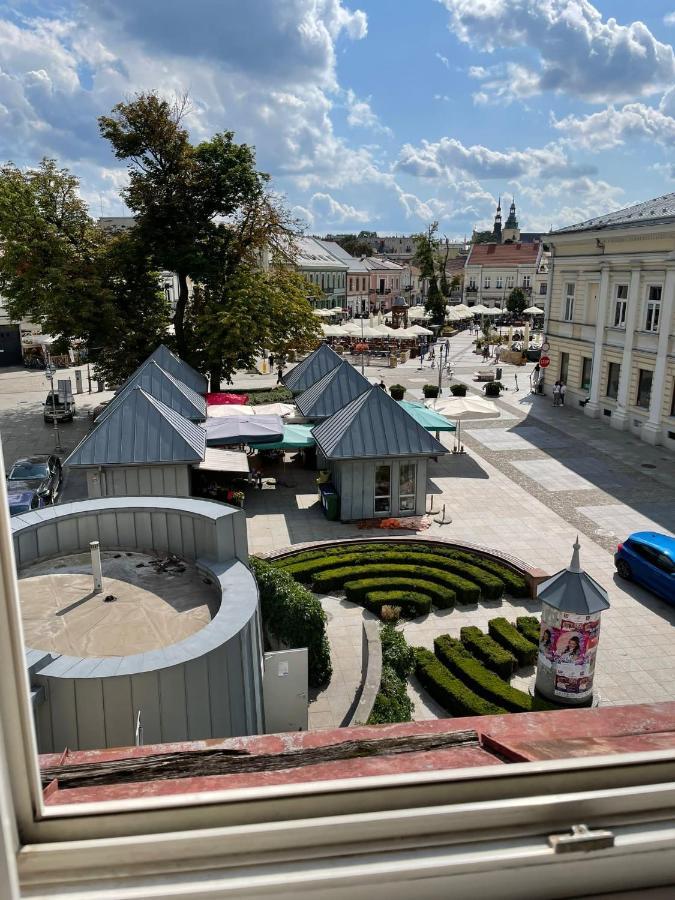 Pensjonat Widok Rynek -Parking Kielce Exterior foto