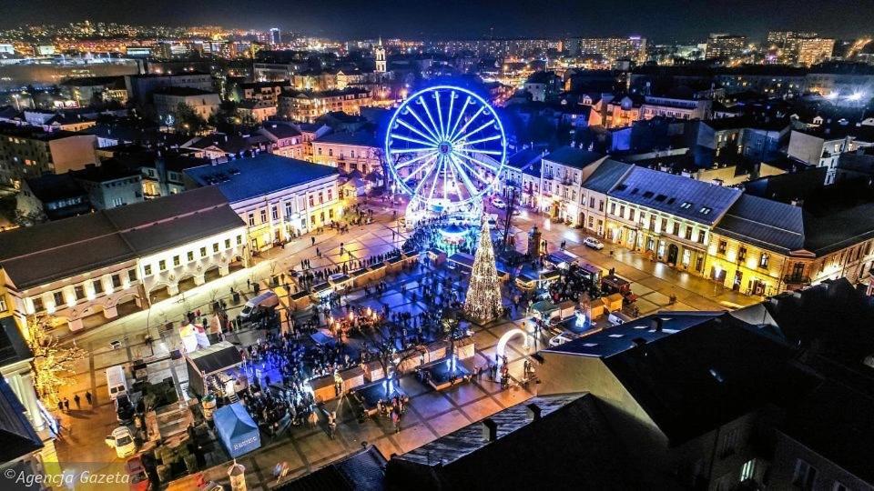 Pensjonat Widok Rynek -Parking Kielce Exterior foto